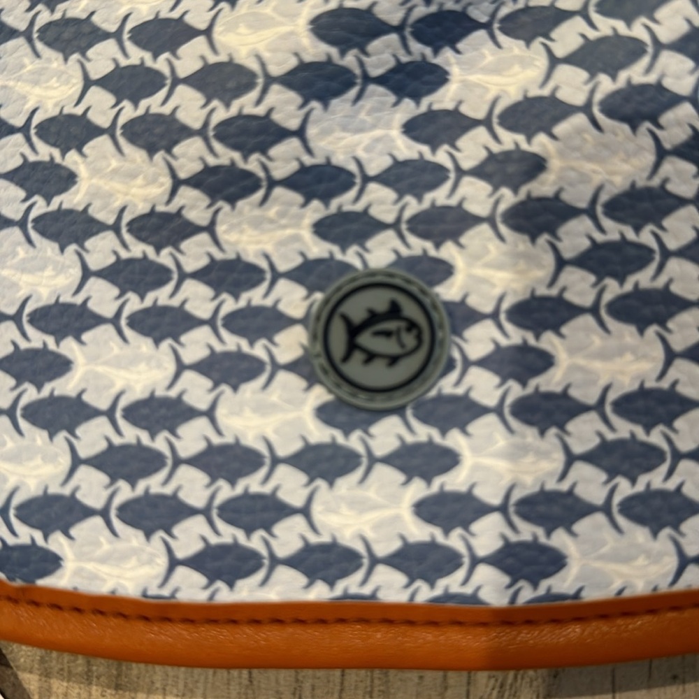 Southern Tide Skipper Jack golf ⛳️ Cover - Picture 3 of 7